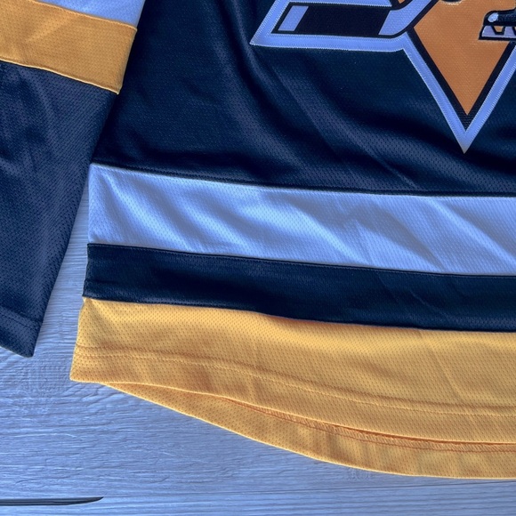 FANATICS NHL pittsburgh penuins crosby jersey size M - Picture 8 of 16